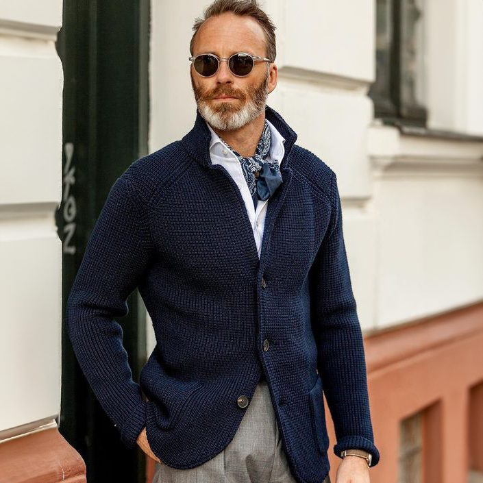 Louis Riviera | CARDIGAN EN MAILLE INTEMPORELLE - image 3